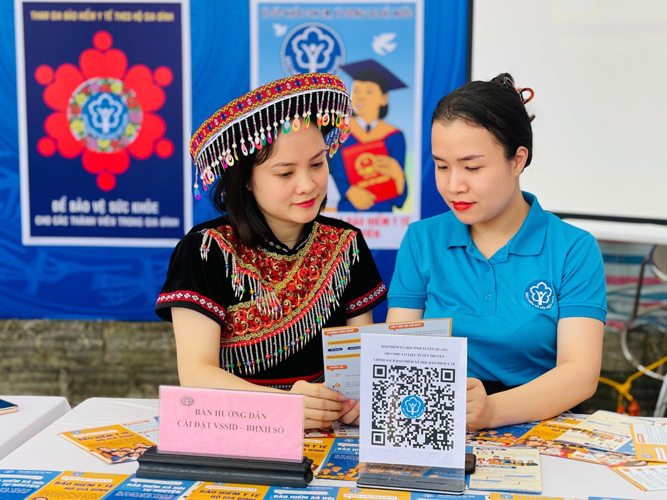 Bảo hiểm xã hội tự nguyện: Quy định, đối tượng tham gia và cách tham gia đúng 2 đối tượng tham gia bảo hiểm xã hội tự nguyện